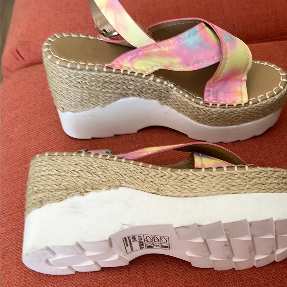 Yoki‎ Pink and Yellow Platform Sandals with Crossover Straps